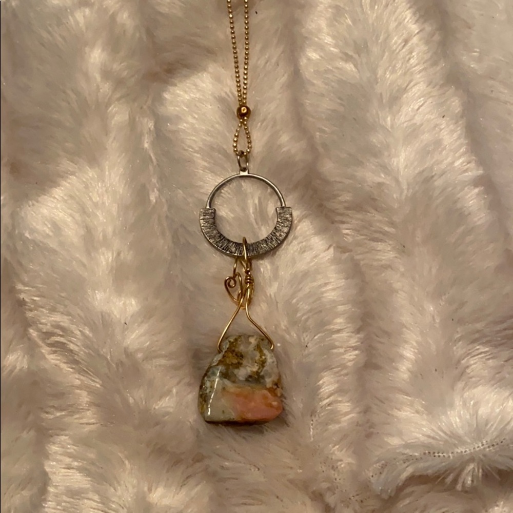 💜 5 for 25 Natural stone pendant on 18” chain